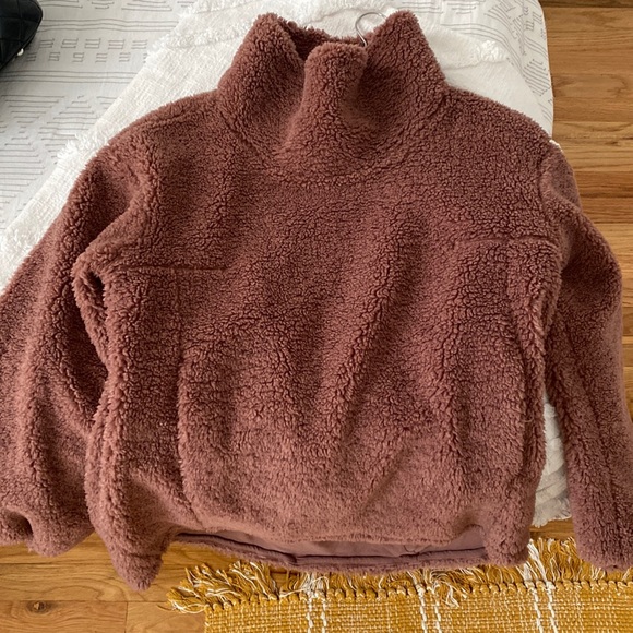 lululemon athletica Sweaters - Lululemon oversized fleece sweater #101